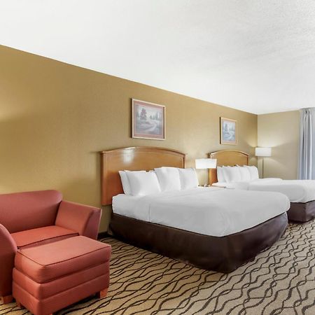 Comfort Inn & Suites Chesapeake - Portsmouth Eksteriør billede