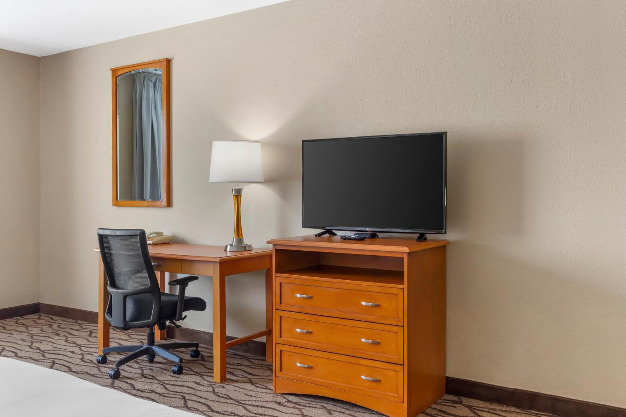 Comfort Inn & Suites Chesapeake - Portsmouth Eksteriør billede