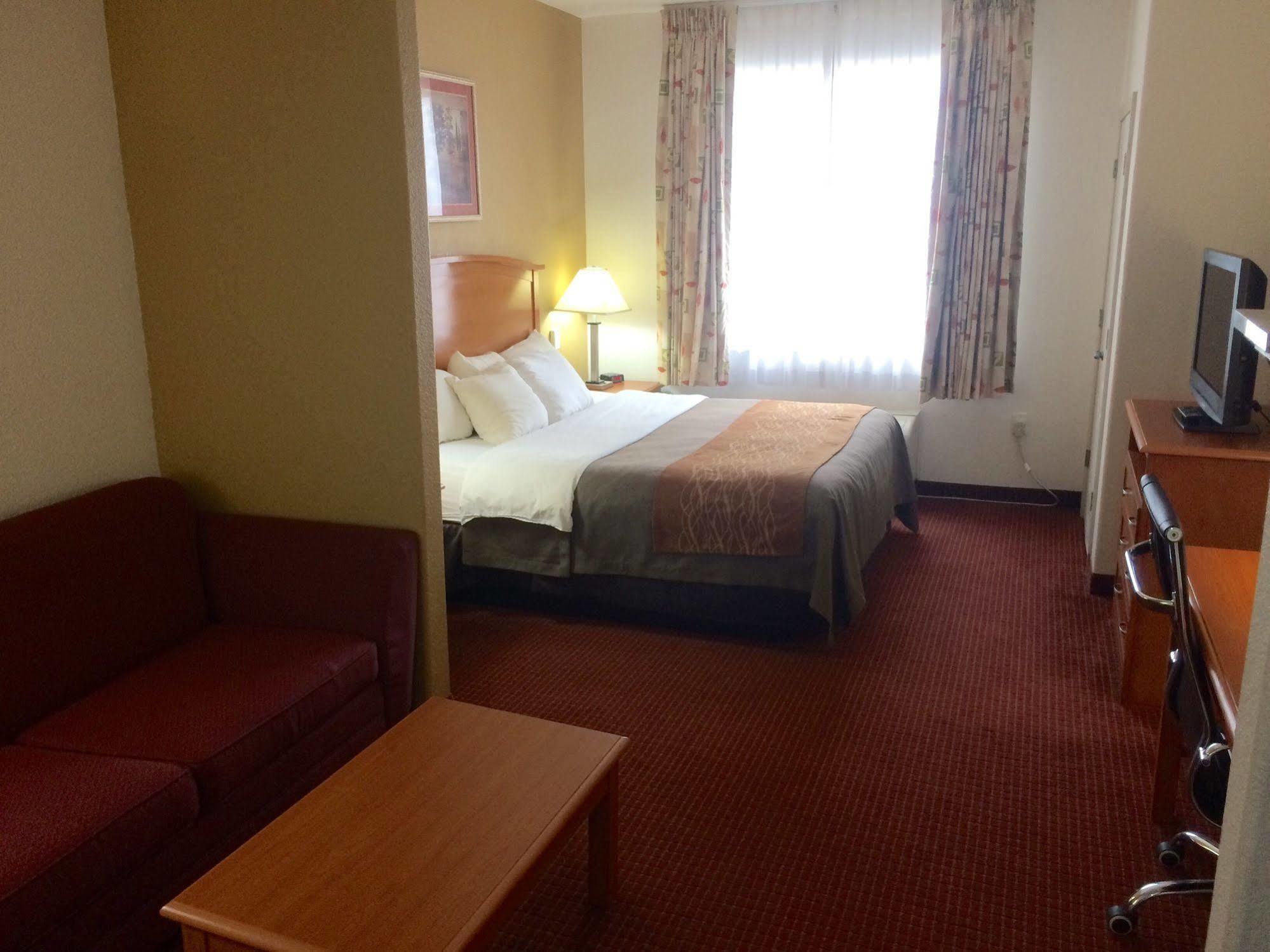Comfort Inn & Suites Chesapeake - Portsmouth Eksteriør billede