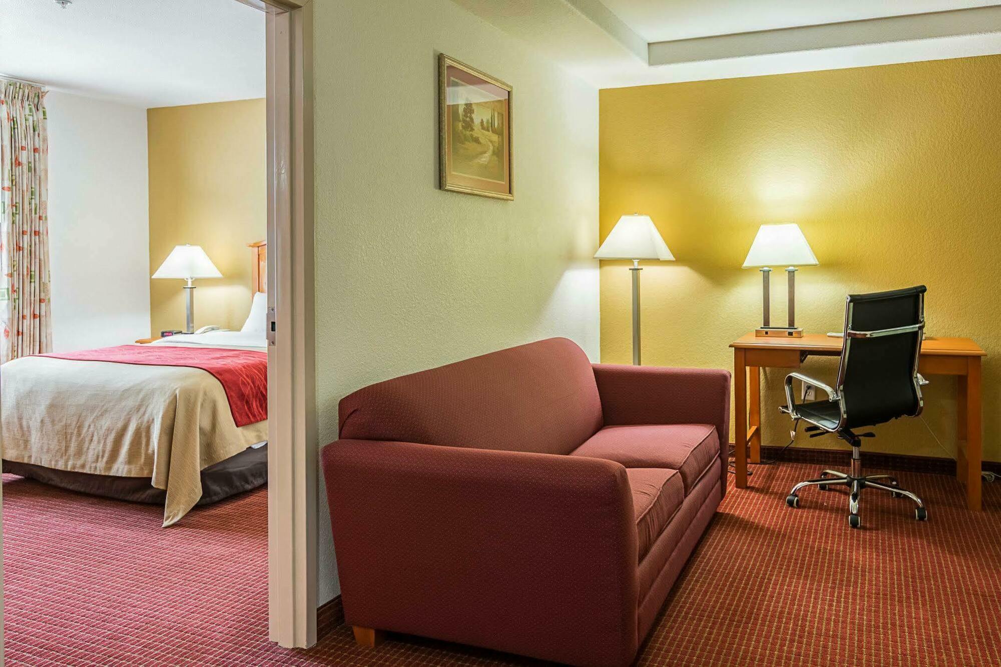 Comfort Inn & Suites Chesapeake - Portsmouth Eksteriør billede
